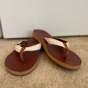 Margaritaville brand flip flops